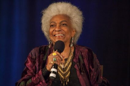 Nichelle Nichols, qui jouait Nyota Uhura dans « Star Trek », est décédée à 89 ans